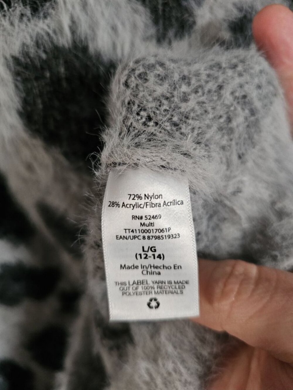 Time And Tru Women L 12-14 Fuzzy Animal Print Sweater Gray Black Statement Knit - Picture 7 of 7